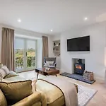 Laurel A Luxury Rural Retreat 斯泰夫利