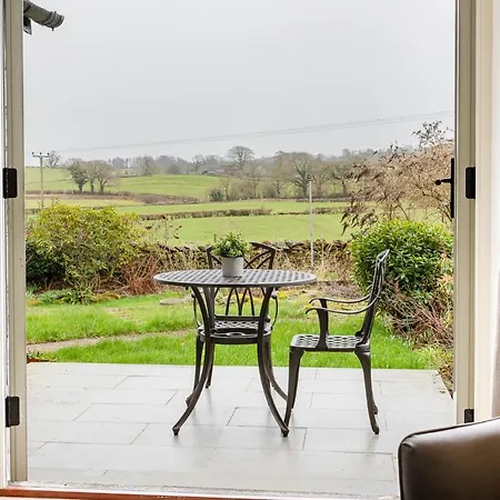 Laurel A Luxury Rural Retreat * Staveley